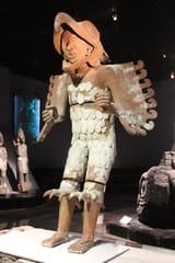 Aztec_Eagle_Warrior_(9781975233)