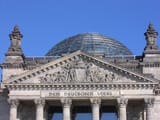 Reichstag_exterior_314
