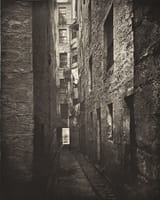 alley