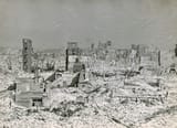 XD589868_Ruins-of-Warsaw-Poland-after-the-crushing-of-the-uprising-in-the-city-against-the-Nazis-World-War-II-1944