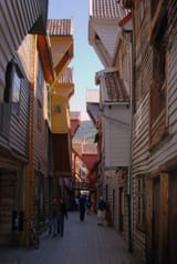 Houses_in_Bryggen_(Norway)