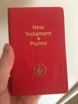 uusi testamentti ja psalmit