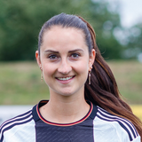 Screenshot 2025-07-19 at 22-27-08 2023-07-03 Fussball Frauen Deutsche Nationalmannschaft Media Day 1DX 6571 by Stepro-2 - Sara Däbritz – Wikipedia