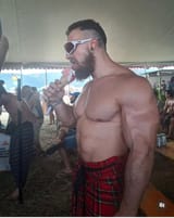 italian-calisthenics-athlete-filippo-pici-v0-m43q2p5v6tse1