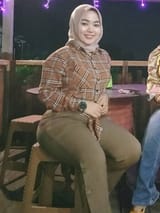 indonesian qt with FAT ARSE