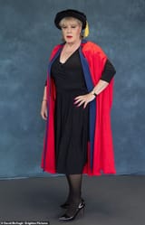 100502015-14926375-Suzy_Eddie_Izaard_has_been_awarded_an_honorary_degree_on_Sunday_-a-88_1753129983680.avif