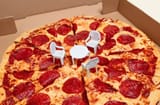 Pizza_Patio_Mesa_Sillas_5_Humor-d31