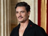 625d31a1d6c9-london-england-pedro-pascal-attends-gladiator-ii-the-royal-film-performance-and-