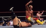 Hulk-Hogan-leg-drop