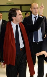aznar-dedo_1266510816554