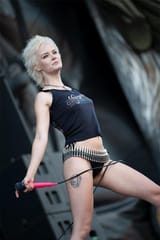 milkie-way-of-wargasm-uk-currently-my-rock-n-roll-queen-v0-nuxhsgojkfyb1