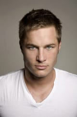 Travis_Fimmel