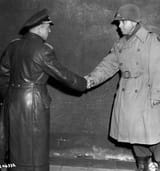 german-officer-surrenders-to-US-combat