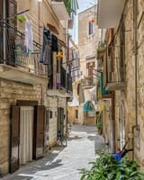 old-town-bari-puglia-southern-italy-stefano-valeri