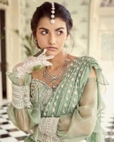 ayesha-kanga-look-book-v0-g6ybjiu3lm1b1
