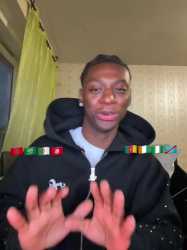 snaptik_7533340449659030806-ezgif.com-mute-video_thumb.jpg