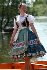 noi_viselet_2[1]