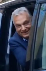 viktor-élvezi-a-népszerűséget-v0-4ytagnp8y5hf1