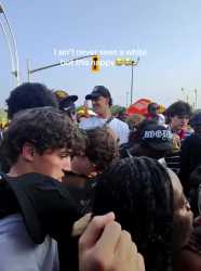 snaptik_7534385135676902712-ezgif.com-mute-video_thumb.jpg