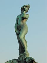 _Havis_Amanda_,_la_statue_de_la_fontaine_de_Vallgren_(Helsinki)_(2744386193)