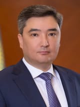 Olzhas_Bektenov_(cropped)