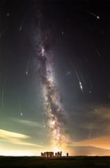 PerseidsStonehenge_Dury_960
