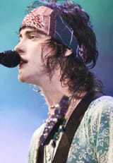 740full-andrew-vanwyngarden-2800218279