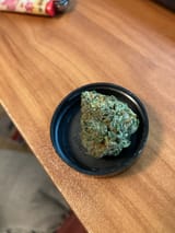 Store weed2