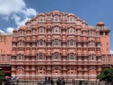 East_facade_Hawa_Mahal_Jaipur_from_ground_level_(July_2022)_-_img_01