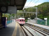Shintetsu_1356_at_Minotani_Station_20170504