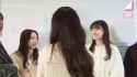 231118 Sakurazaka Meet and Greet Camera - Miu Airi Cute Couple 2_thumb.jpg