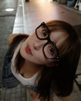 Yua glasses