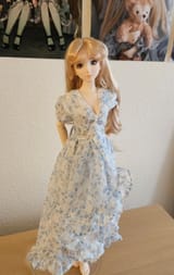 Alice_lightblue