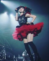 Yui Thigh (1)