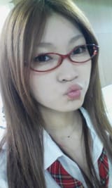 Arisa Kuroki 黒木アリサ glasses