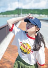 法元明菜 1st 写真集 あきなちゅらる_Page_47
