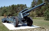 1280px-150mm_sFH18_howitzer_base_borden_1