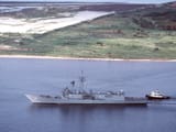 USS_Stark_(FFG-31)_30_August_1988