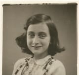 giggling anne