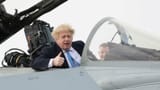 skynews-boris-johnson-royal-air-force-station_5676758