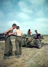 Canadian_QF_6-pounder_AT_Gun
