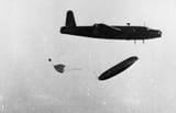 Air-sea_Rescue_Drops_of_Airborne_Life_Boat._1944-1945_(_)_(IWM_A_29338)