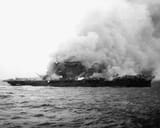 USS_Lexington_(CV-2)_burning_and_sinking_on_8_May_1942_(NH_51382)