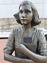 Bronze Anne