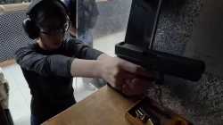 射撃 初体験 ウエスタン フロンティア ヴィレッジ グアムで実弾射撃 W.F.V._thumb.jpg