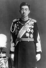 Hirohito_in_dress_uniform_(cropped)