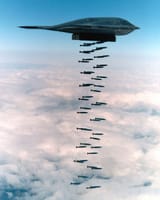 B-2_Spirit_bombing,_1994