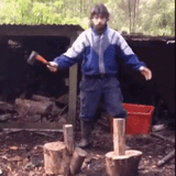madeira-chopping-firewood