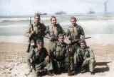 Spanish_soldiers_disembarking_in_Sidi_Ifni_(34594848635)