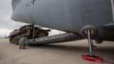 luftverladeuntersuchung-schuetzenpanzer-puma-a400m-wunstorf-lufttransportgeschwader-62-stuetzen
